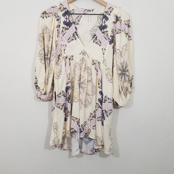 Free People Oversized V-Neck Top Blouse Size XS - Picture 1 of 6